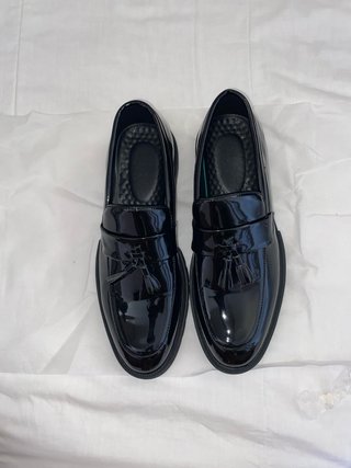 Mocasines de charol negros para hombre