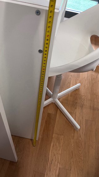 Escritorio infantil blanco con silla
