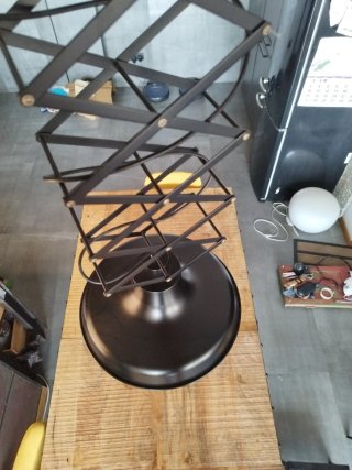 Lámpara de techo o pared extensible de metál negro