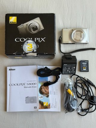 Nikon Coolpix S8000 Camara Digital Dorada