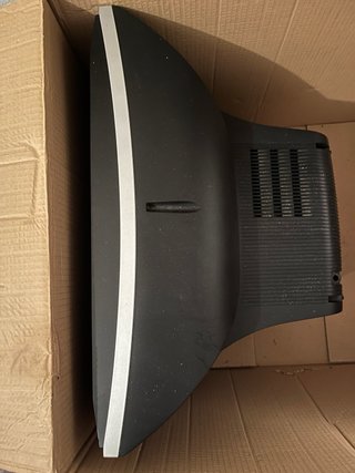 Televisión de tubo antigua