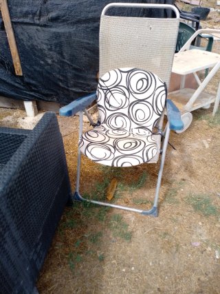 Conjunto Muebles Exterior: Sofá, Sillón y Mesa