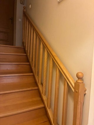 Barandilla/pasamanos de madera para escaleras.