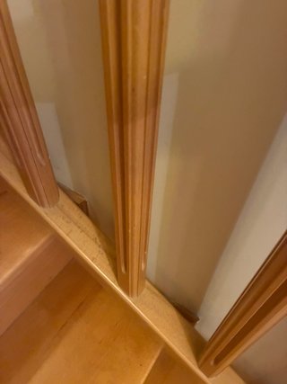 Barandilla/pasamanos de madera para escaleras.
