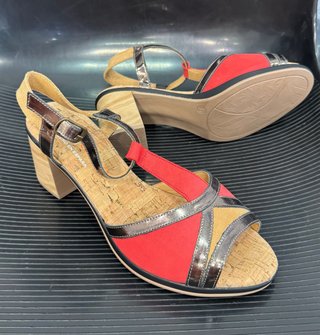 Sandalias Doctor Cutillas Beige y Rojo