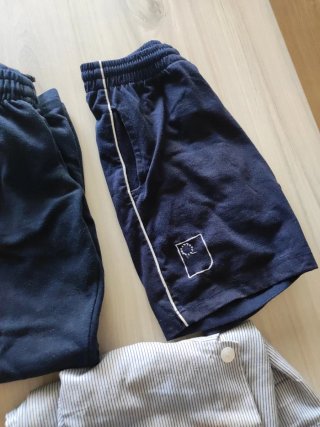 Pantalón Colegio Ntra. Sra. Nieves talla 6