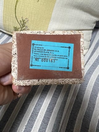Crucifijo nucleo cronolita metalizado Plata 999