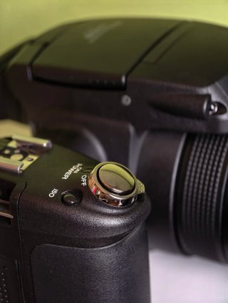 Sony Cyber-shot DSC-R1 Zeiss APS-C | Para reparar
