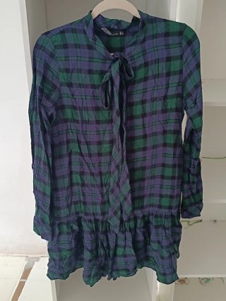Vestido Zara cuadros verde y morado Talla S