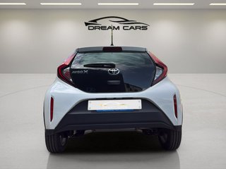TOYOTA Aygo X Cross 1.0 VVTI 72CV Play