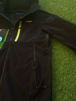 Chaqueta de montaña Husky negra