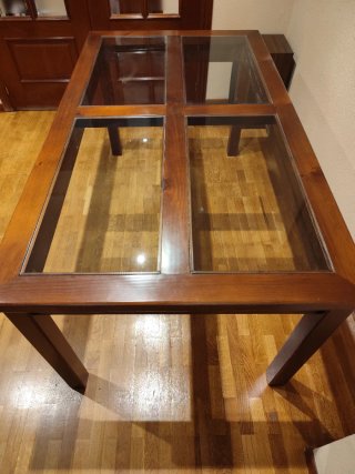 Mesa comedor madera y cristal y 4 sillas