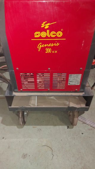 Soldador Selco Genesis 200 AC/DC