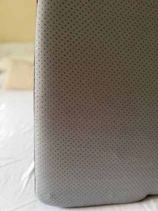 Almohada cervical y reposapiés gris