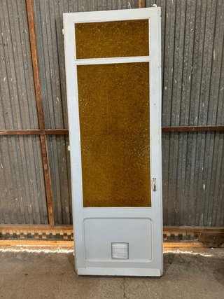 Puerta clásica/vintage con cristal ámbar