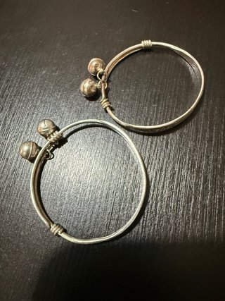 Pulsera de plata con caracteres chinos