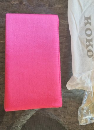 Elegante cartera de mano