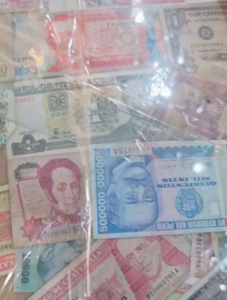 Colección de Billetes Internacionales