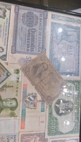 Colección de Billetes Internacionales