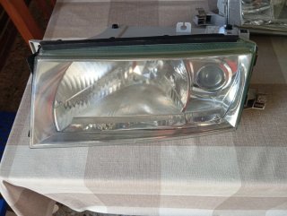 Faros y Retrovisores Skoda Octavia 2002