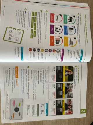 Libro frances LES BLOGUEURS 1 ISBN 9788418907791
