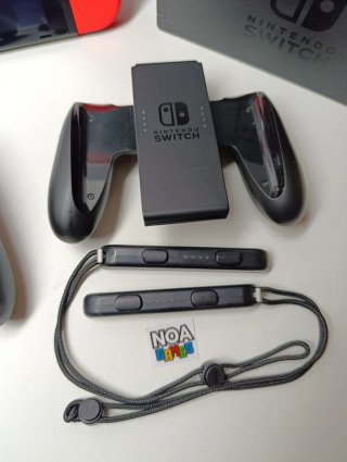 Consola Nintendo Switch 1 - V2 Azul/Rojo