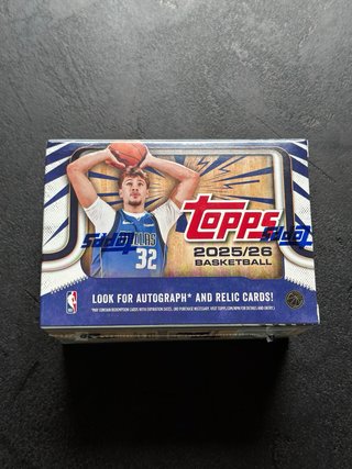 Caja Topps NBA 2025/26 Sellada