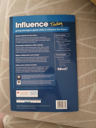 Influence Today 4 Student's Book - Macmillan