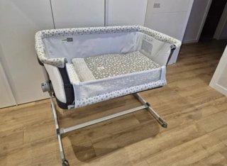 Minicuna Jane Baby Side