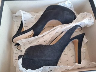 Zapatos de tacón LODI negros de terciopelo