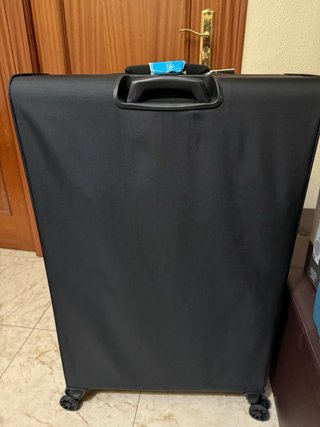 Maleta de viaje IT Luggage grande negra A ESTRENAR