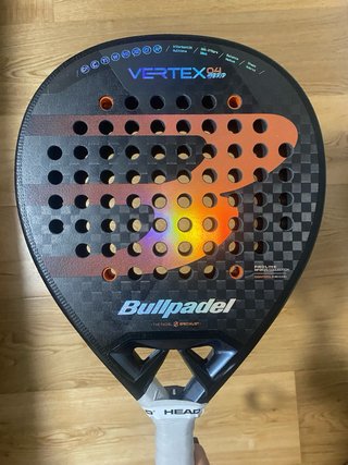 Pala Bullpadel Vertex 04 Hybrid