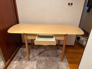 Mesa extensible de madera