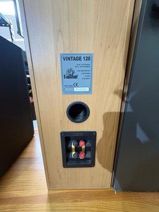 Altavoces Magnat Vintage 120 - Pareja Hi-Fi