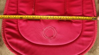 Funda verano Bugaboo color rojo.