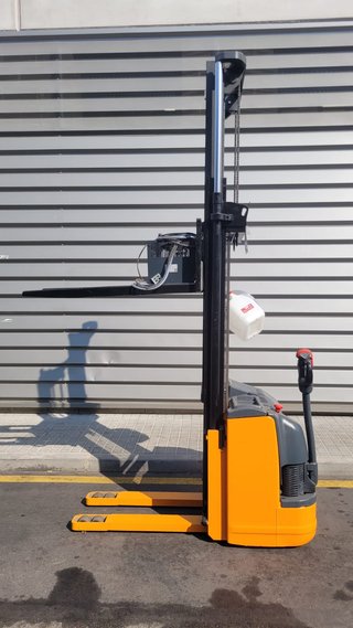 Apilador eléctrico REF.3222