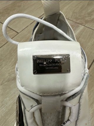 Zapatillas Philipp Plein grises y blancas