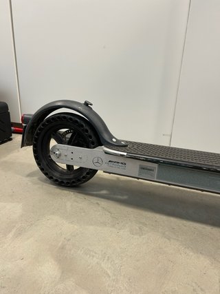 Xiaomi Mi Electric Scooter Pro 2 Mercedes-AMG