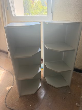 2 Estanterías de esquina blancas