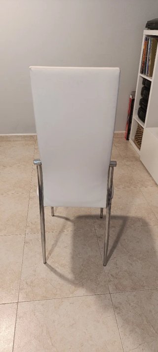 Mesa comedor extensible + 4 sillas