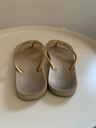 Chanclas Ipanema Mujer Beige/Dorado