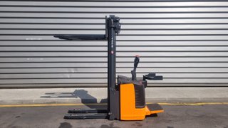Apilador eléctrico REF.3260