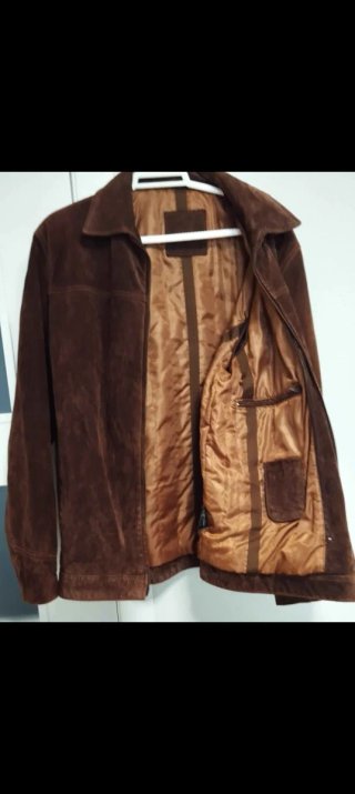 Chaqueta de ante marrón