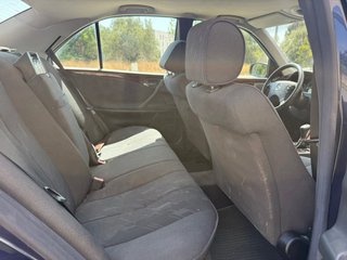 Mercedes-Benz Clase E280 gasolina 2.8 v6 177mi klm