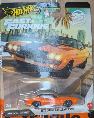 Hot Wheels Premium Fast & Furious 1970 Dodge Chall