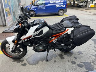 KTM Duke 125 2019 - 10.000 km + Accesorios