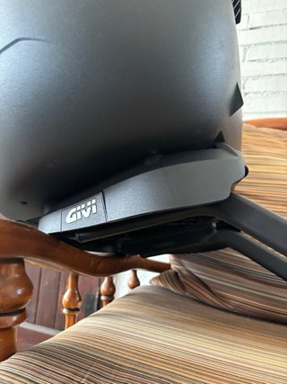Caja Baúl Givi Moto