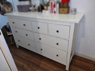Cómoda IKEA HEMNES 8 cajones blanca