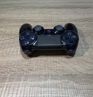 Ps4 de 1TB en perfecto estado + Mando original