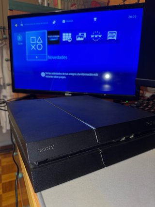 Ps4 de 1TB en perfecto estado + Mando original